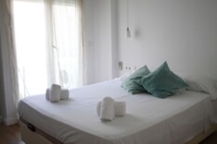 Room 46 of 49
