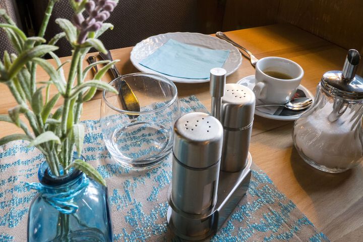Breakfast/Coffee Service 26 of 40