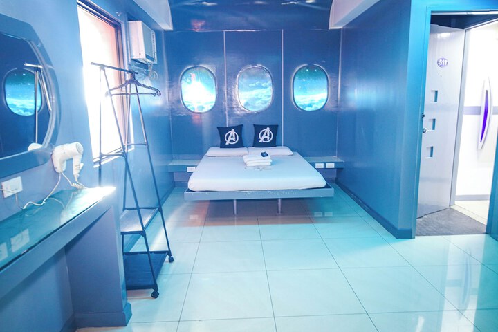 Room 43 of 77