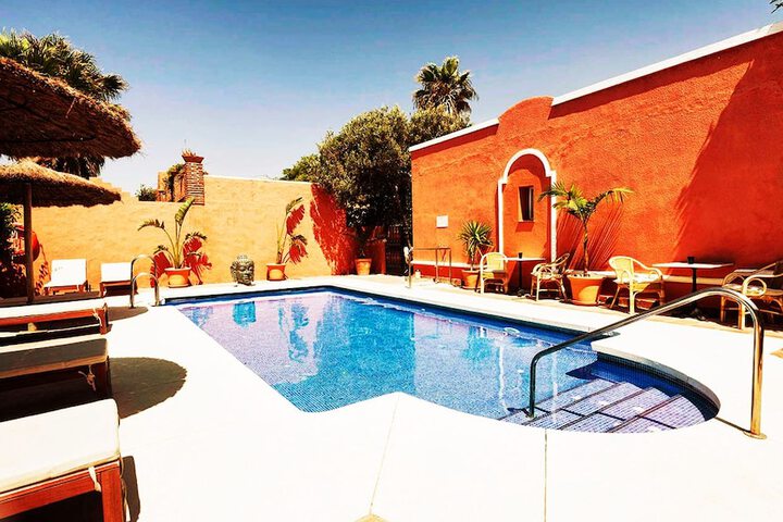 Hotel with Pool