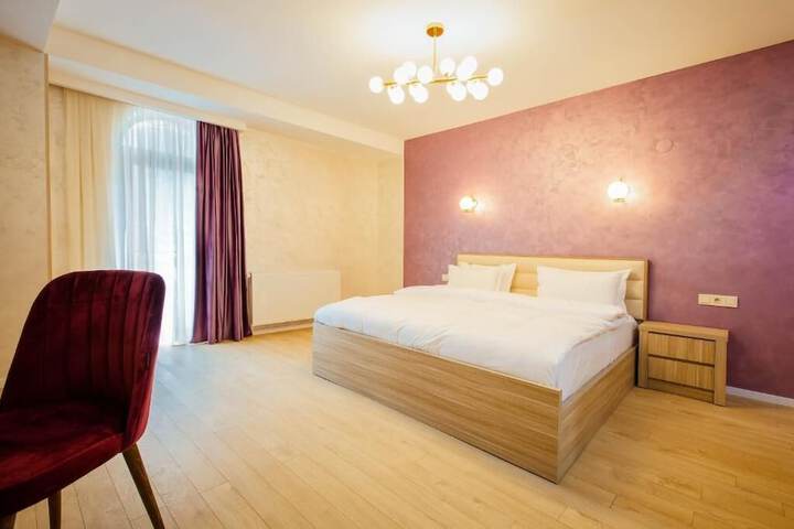 Room 9 of 41