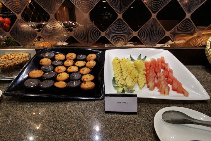 Breakfast/Coffee Service 60 of 67