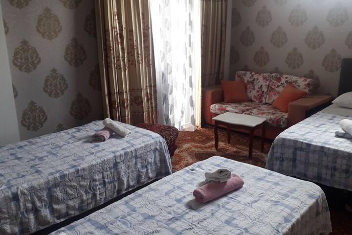 Room 14 of 26