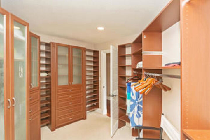 Room 205 of 524