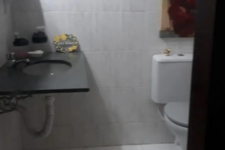 Room 7 of 17