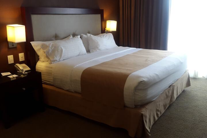 Room 7 of 150