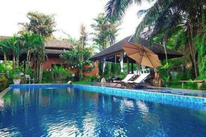 Pool 75 of 77