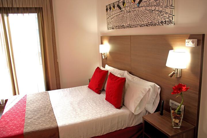 Room 27 of 118