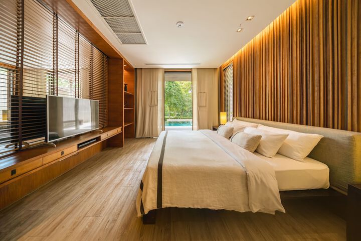 Room 16 of 119
