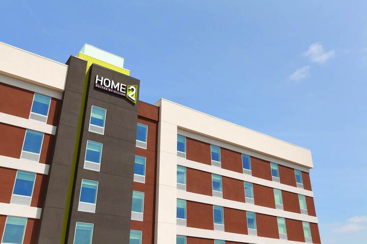 Hotel 81 of 86