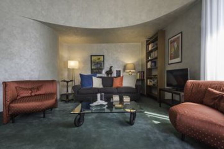 Room 20 of 28
