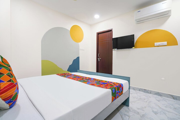Room 26 of 32