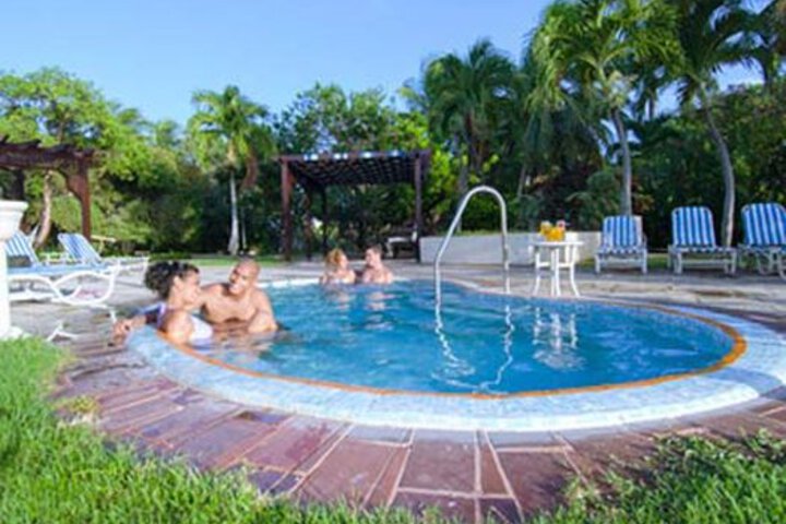 HOTEL LOS CACTUS