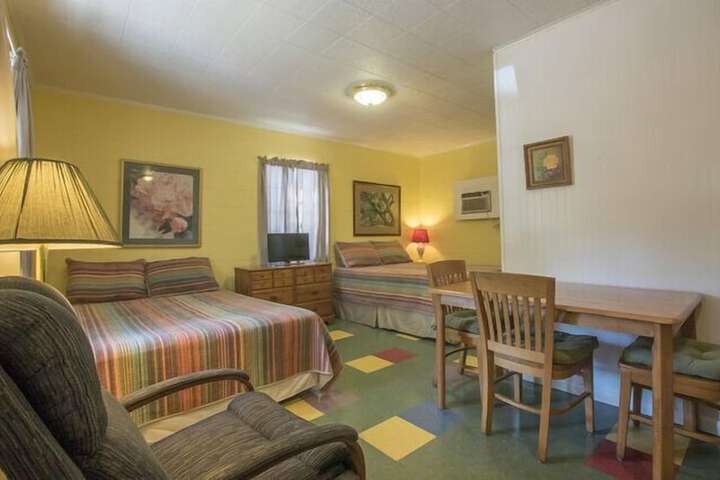 Room 16 of 98