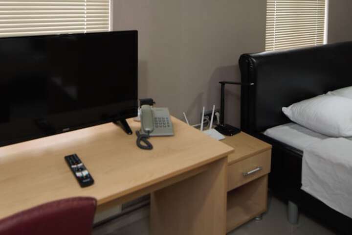 Room 48 of 84