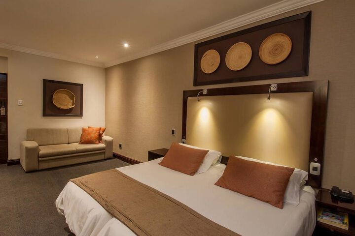 Room 7 of 26