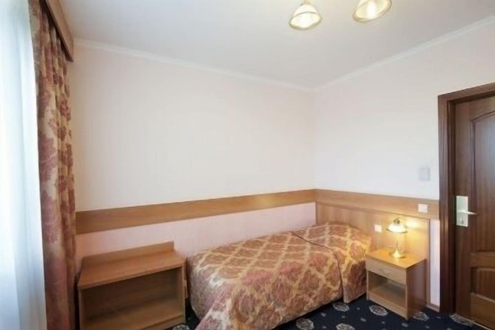 Room 14 of 72