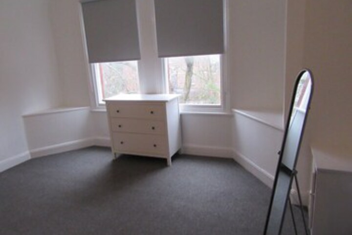 Room 26 of 32