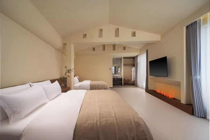 Room 20 of 80