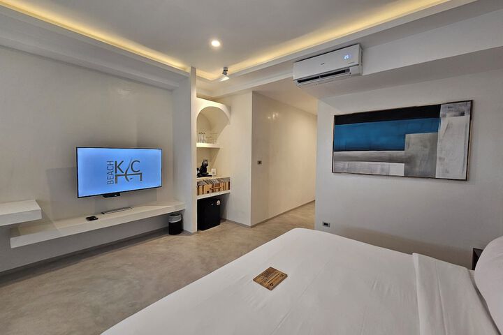 Room 27 of 207