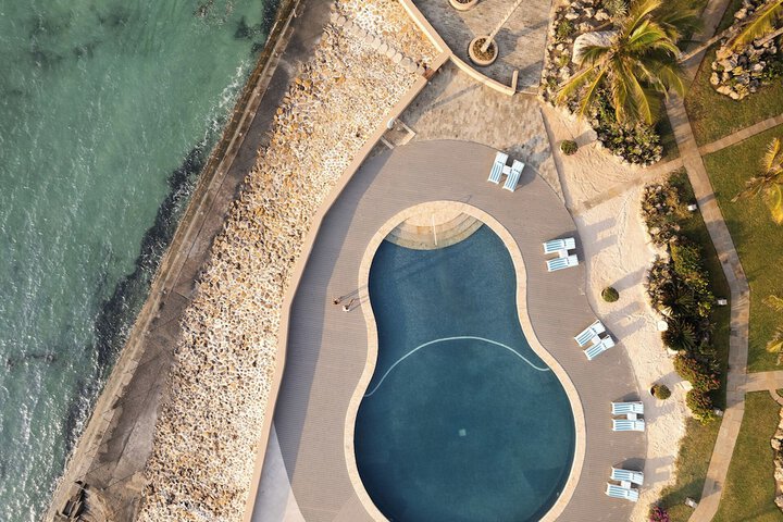 Pool 58 of 108