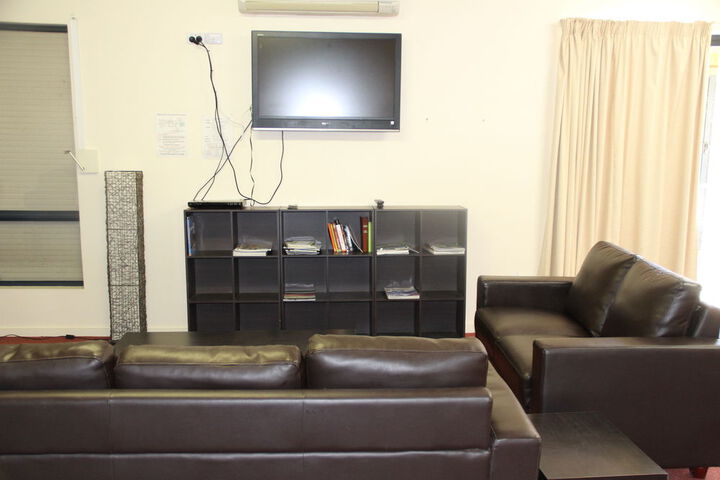 Room 11 of 24
