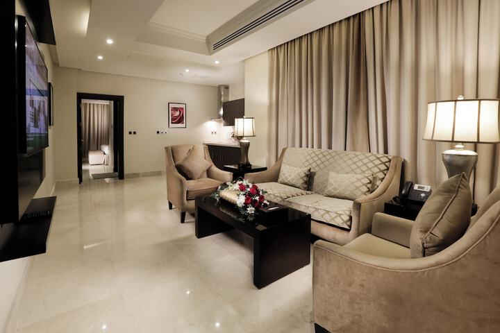 Room 13 of 24
