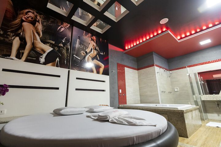 Room 40 of 114