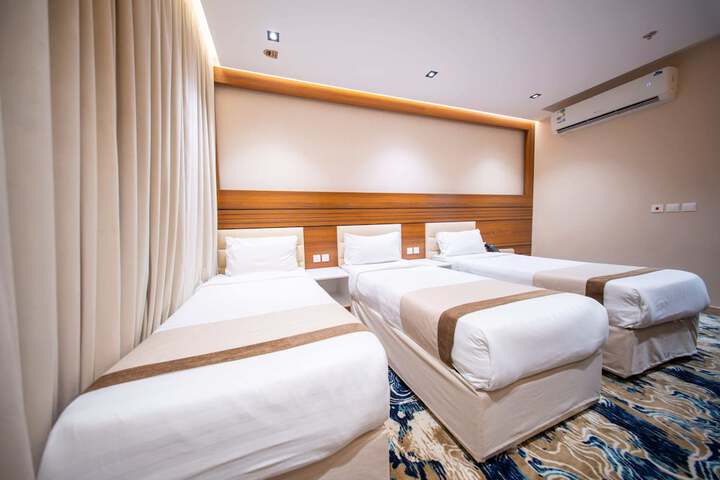 Room 43 of 61