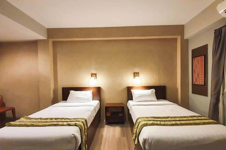 Room 19 of 54