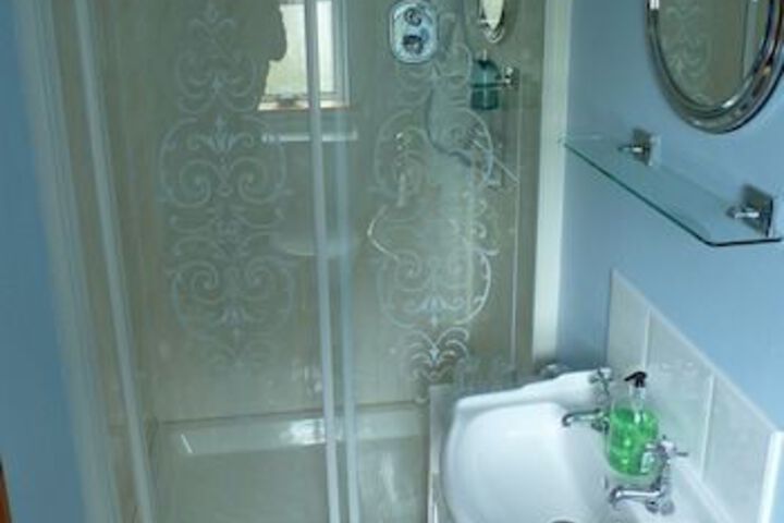 Room 2 of 23