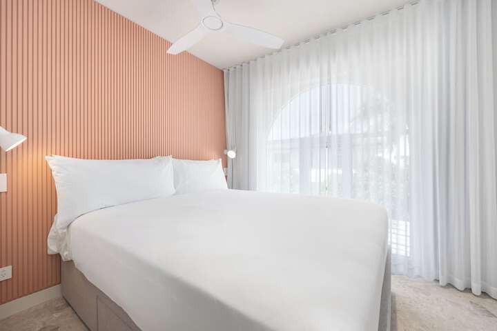 Room 19 of 35