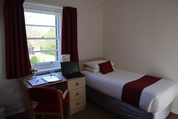 Room 6 of 56