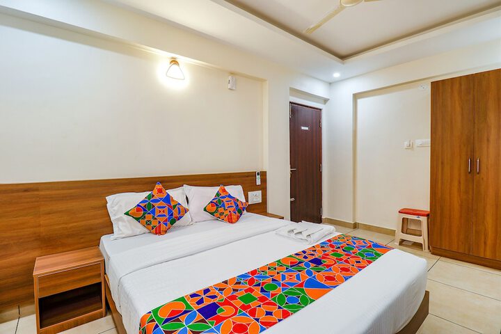 Room 5 of 22