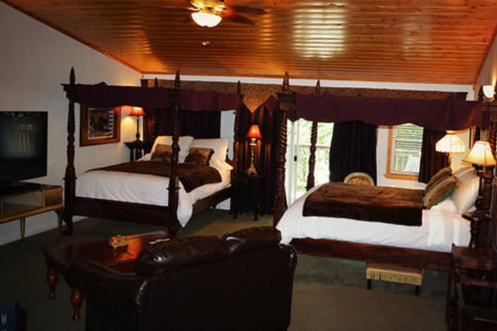 Room 25 of 101