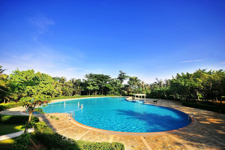 Pool 29 of 37