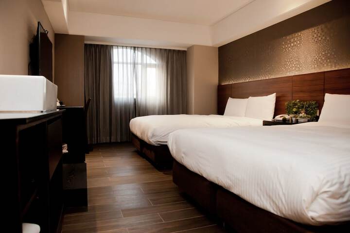 Room 40 of 95