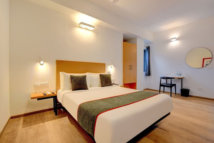 Room 20 of 44
