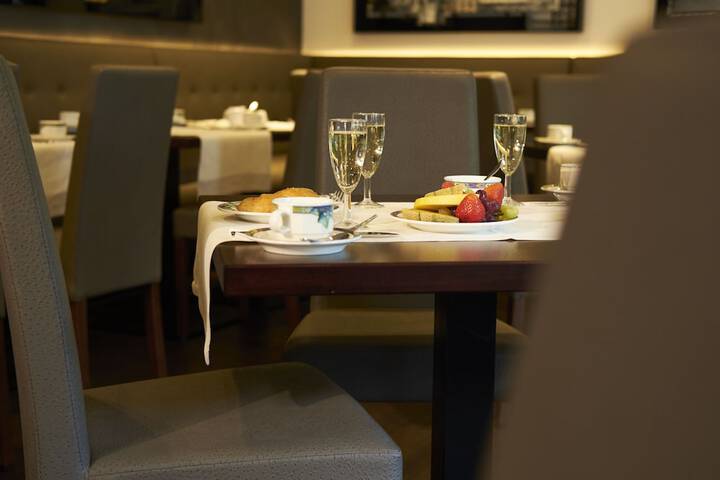 Breakfast/Coffee Service 36 of 51