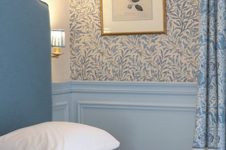 Room 45 of 96