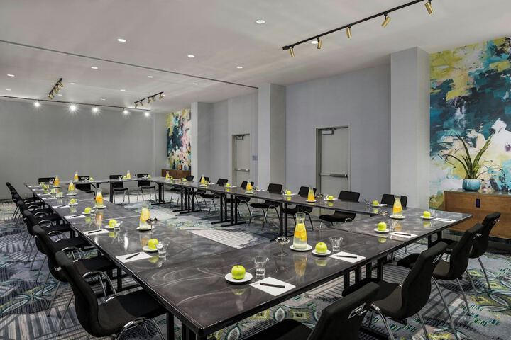 Meeting facility