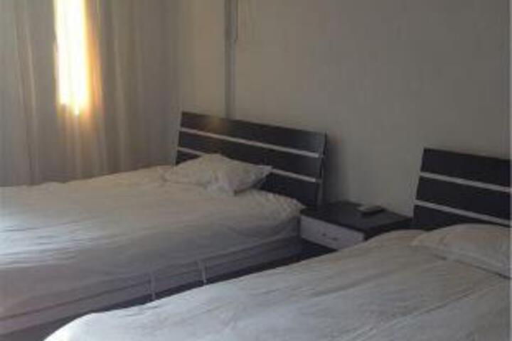 Room 12 of 12