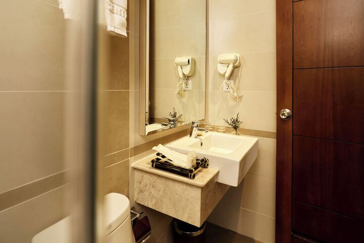 Bathroom Interior Photo