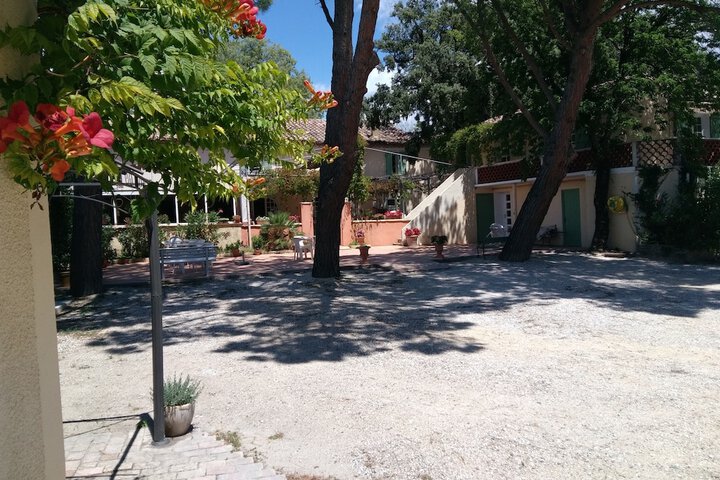 Property Grounds 20 of 50