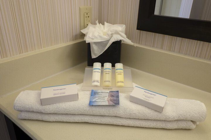Bathroom amenities