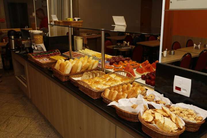 Breakfast/Coffee Service 37 of 58
