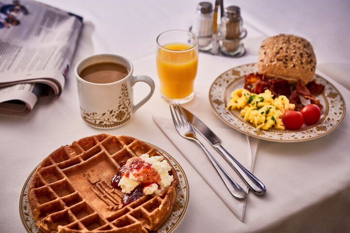 Breakfast meal