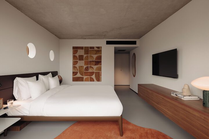 Room 29 of 54