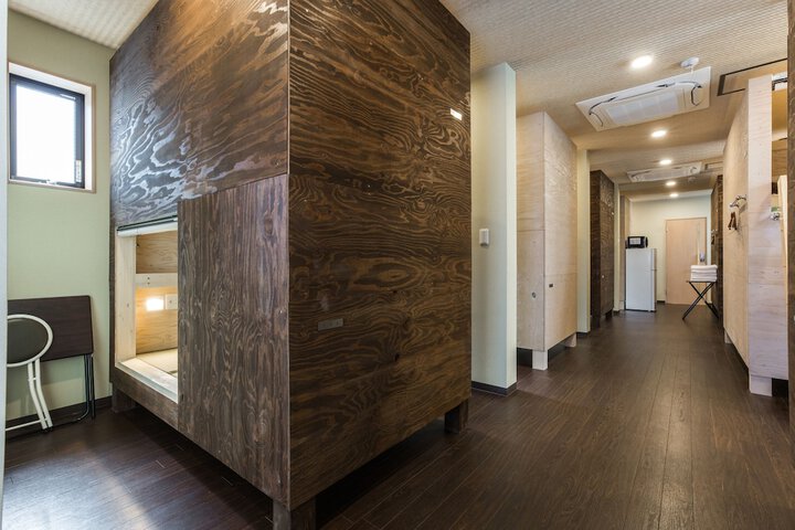 Room 4 of 21