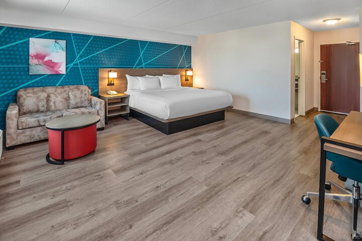 Room 38 of 73